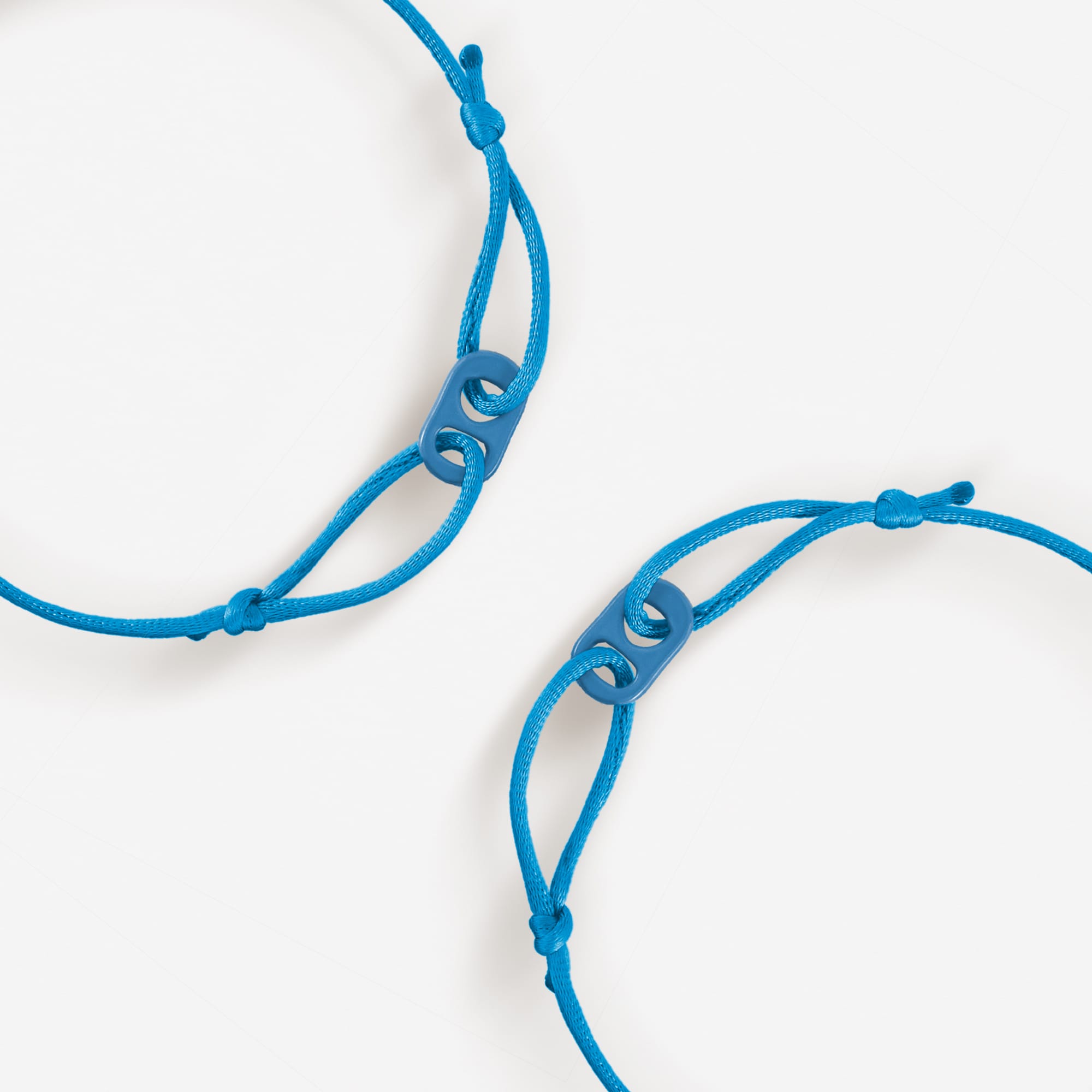 SDGs Humanium Bracelets Set